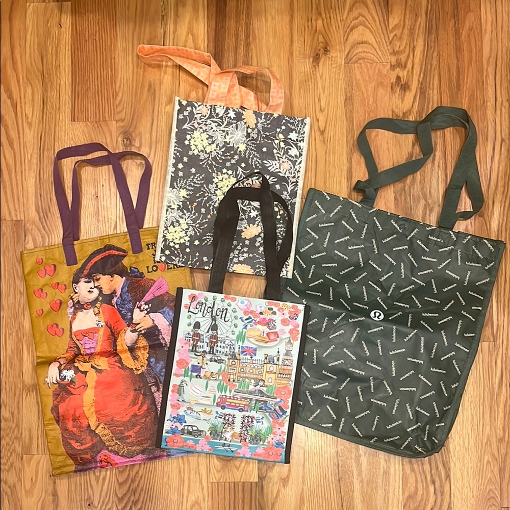 Trader Joe’s, Lululemon, World Market, and Joann’s Reusable Shopping Bags